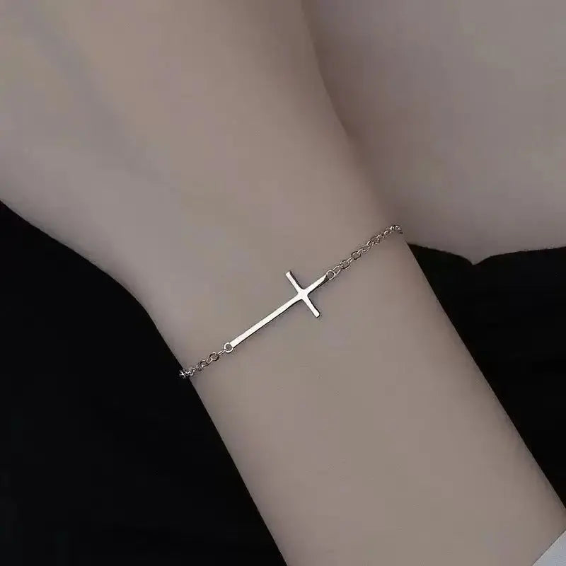 Cross Pendant Bracelet - YESHUALL